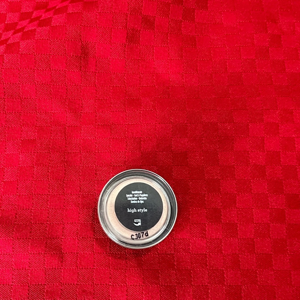 Bare Minerals eyeshadow High Style